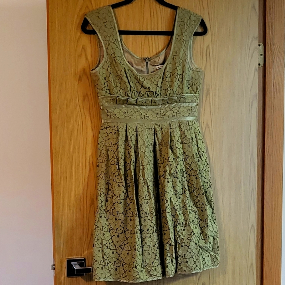Nanette Leopore lace green dress sz 6